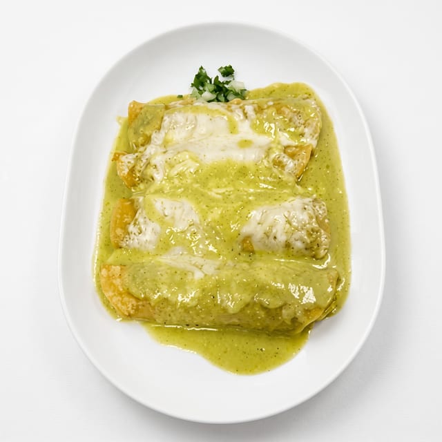 Enchiladas Verdes Suizas / Swiss-Style Green Enchiladas.