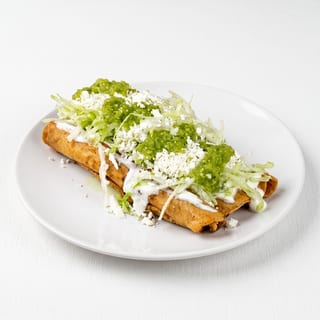 Flautas de Mechada o Pollo / Shredded Beef or Chicken Flautas